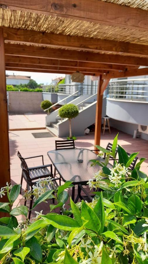 Petite Sirene Studios Paralía Zewnętrze zdjęcie