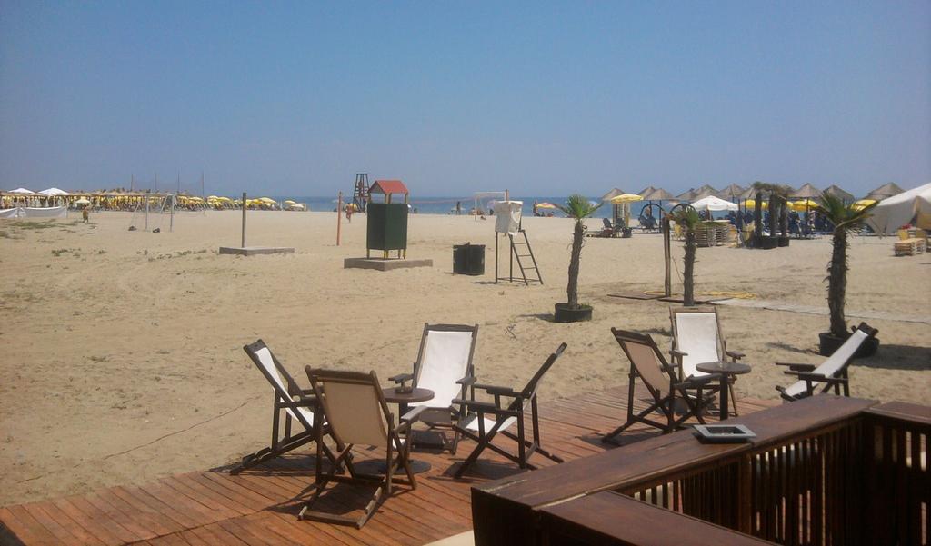Petite Sirene Studios Paralía Zewnętrze zdjęcie